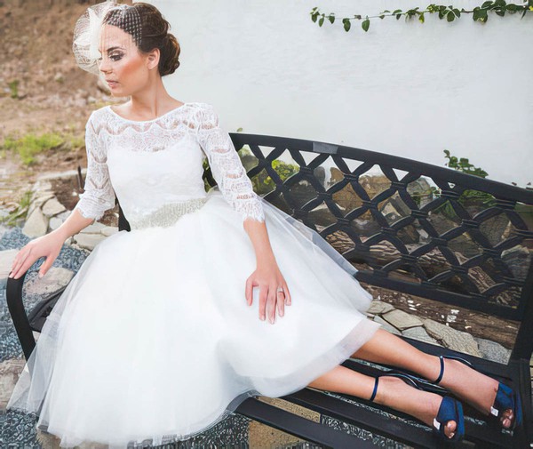 Pretty Knee-length Scoop Neck White Tulle Lace 3/4 Sleeve Wedding Dress #PWD00021437
