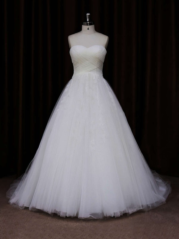 Ivory Court Train Tulle Appliques Lace Sweetheart Lace-up Wedding Dresses #PWD00021639
