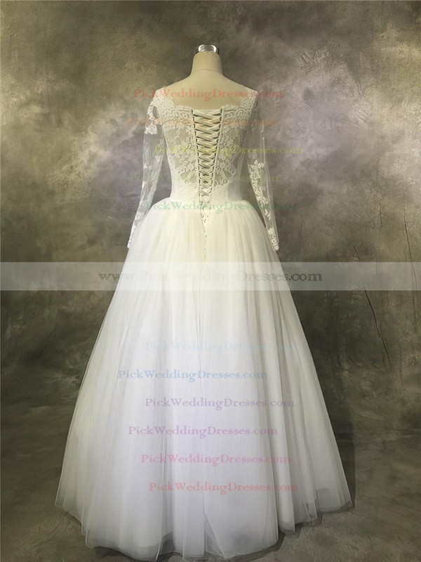 Tulle Scalloped Neck Floor-length Ball Gown with Appliques Lace Wedding Dresses #PWD00022932