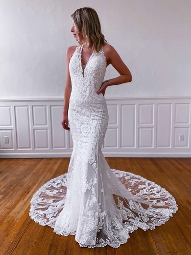 Tulle V-neck Sweep Train Trumpet/Mermaid Appliques Lace Wedding Dresses #PWD00023789