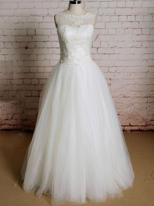 Ivory Tulle with Appliques Lace Scoop Neck Ball Gown Wedding Dress #PWD00020565