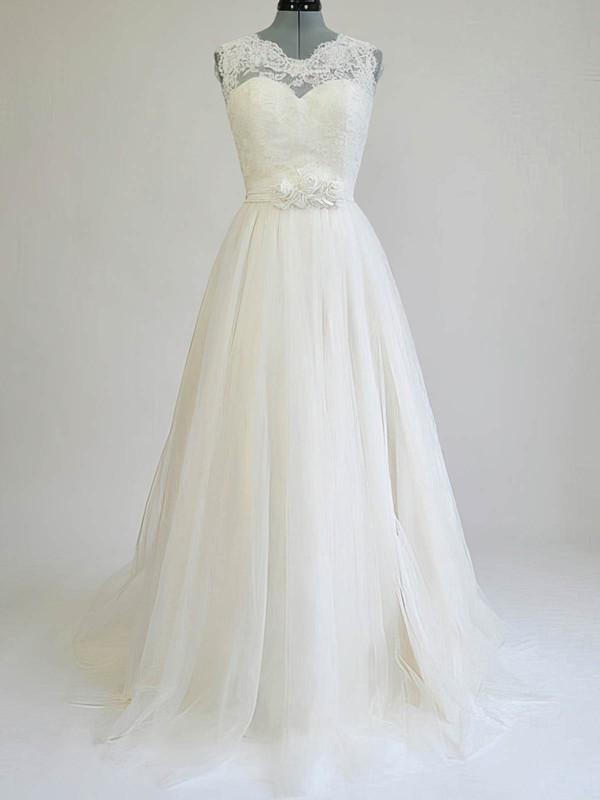 Ivory Tulle Scalloped Neck Sashes / Ribbons Sweep Train New Wedding Dresses #PWD00020812